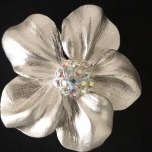 UNIQUE! Vintage Enamel, Metal, Rhinestones - Dogwood Flower Brooch or Slide